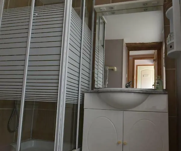 D'hotes Hameau De Lalanne Bed and breakfast 3*